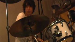Solid Afro【DONUTS】2011/8/21 南池袋MUSIC.ORG