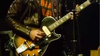 The Black Keys - Run Right Back - LIVE (HD) - Power Balance Pavilion - 5/5/12