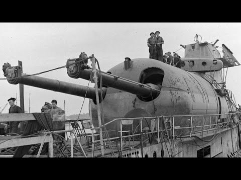 Massive French Battle Sub - The Surcouf