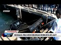 Seorang Pria Menceburkan Mobilnya ke Laut di Sikka, NTT Seorang Pria Menceburkan Mobilnya ke Laut di Sikka, NTT