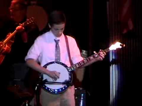Kate Ward playing Cripple Creek at the Kentucky Opry