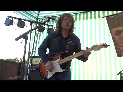 SHIVA Rock Diva - SHIVA ROCK DIVA  - TNT AC/DC cover live
