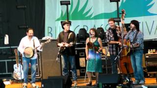 The Steeldrivers - Guitars Whiskey Guns and Knives