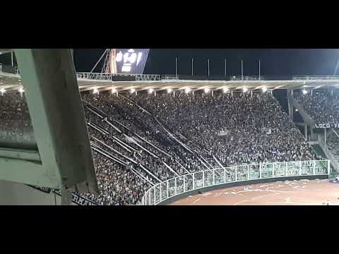 "HINCHADA TALLERES COPA LIBERTADORES 2022." Barra: La Fiel &bull; Club: Talleres