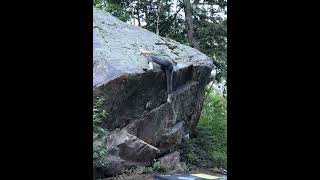 Video thumbnail of Two in the Bush, V6. American Fork Canyon