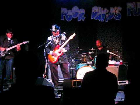 Guitar Shorty - I'm Gonna Leave You (Live 5-27-2011)