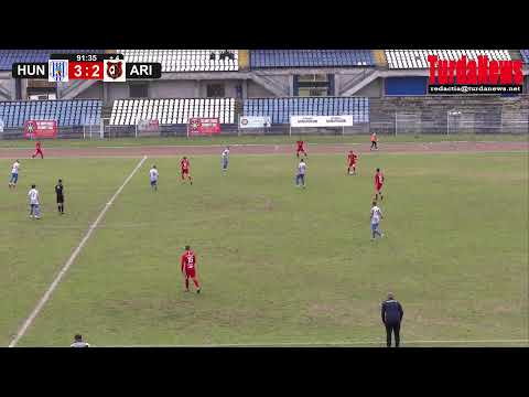 Fotbal, Liga 3:  CS Hunedoara - Sticla Arieșul Turda 3-2 (06.11.2021)