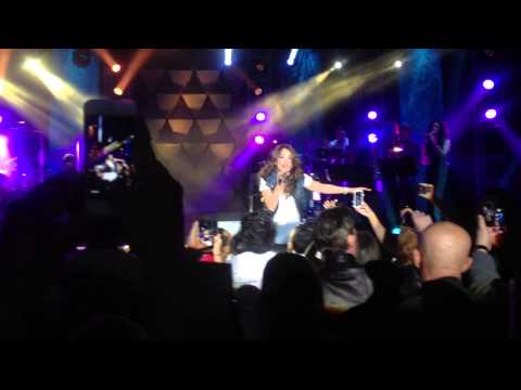 Thalia Viva Tour NYC. Te Perdiste Mi Amor