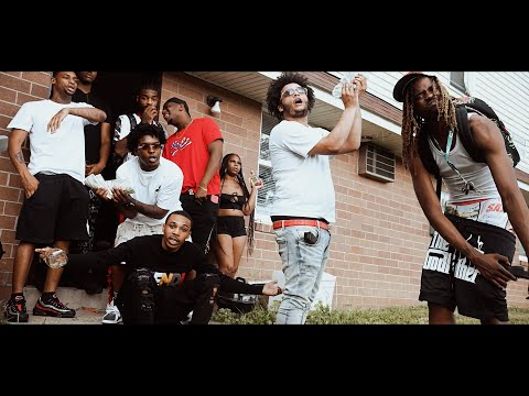 Visa Vo, Smerf Lo, YaddaBaby, DTW Oodie, Milly - Looney Tunes (Forever Looney)