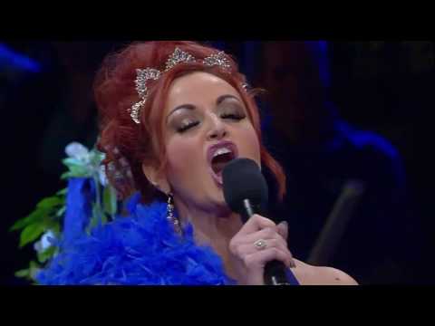 download lagu mp3 mp4 Laurel Van Ness, download lagu Laurel Van Ness gratis, unduh video klip Laurel Van Ness