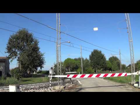 Passaggio a livello di via Bulzacca sud - Granarolo Faentino (RA) / Level Crossing / Paso a nivel