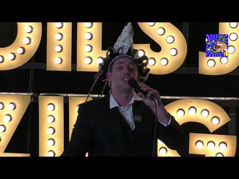 Tommeken -Carnavalist in de kist (LIVE)