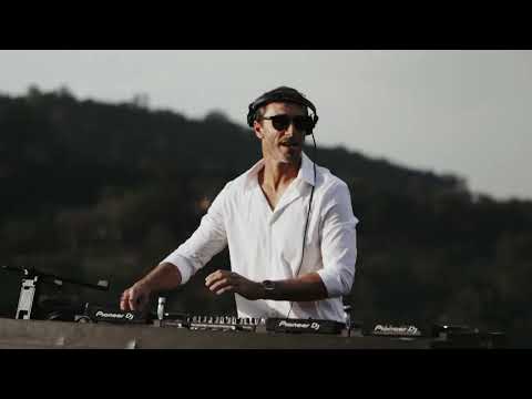 DJ Viktor Mora (2023) - MAIS ONZE (Terras de Clara)