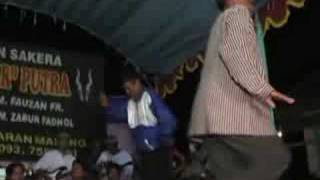 Download lagu GRAJAKAN BANYUWANGI mp3 Download lagu GRAJAKAN BANYUWANGI mp3