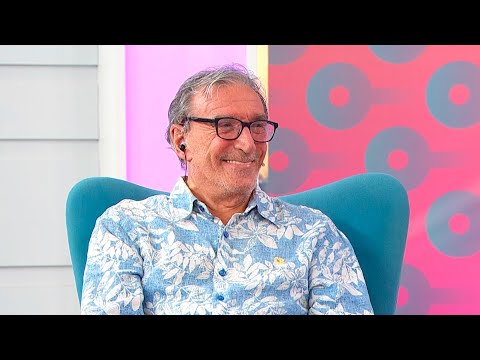 Cacho de la Cruz was distinguished as an Illustrious Citizen of Montevideo