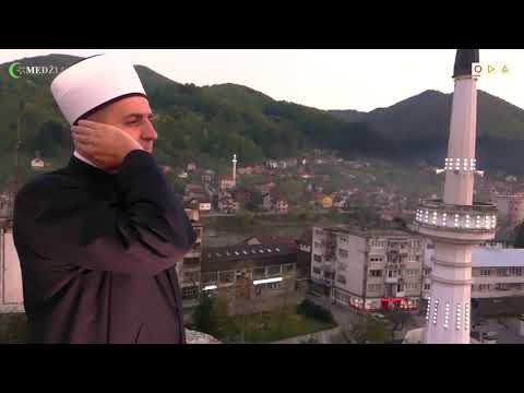Ramazanski top i ezan za akšam-namaz koji označavaju vrijeme iftara - Irdin-ef. Tutnjić