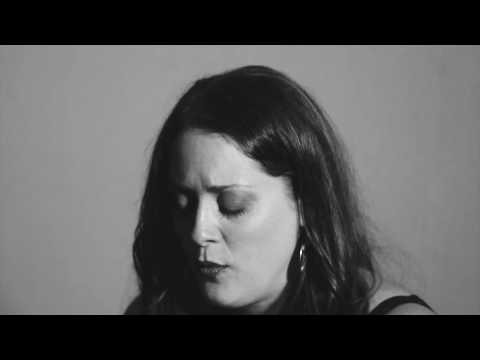 Heidi Burson - Pipe Dream - (Official Acoustic Video)