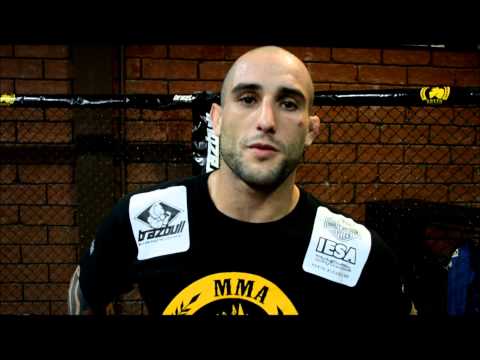 TAKEDOWN - LEANDRO FROIS