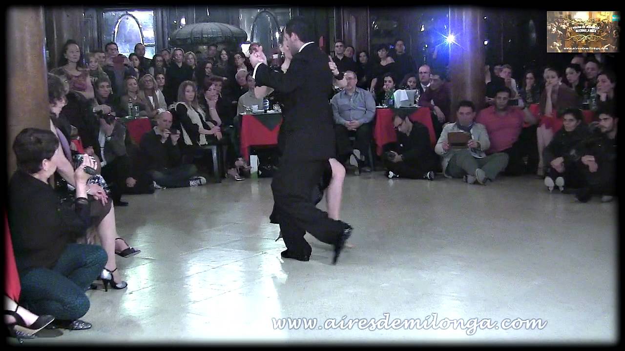 La primera exhibición de tango de los campeones mundiales Sebastian Acosta, Lorena Gonzalez Cataneo