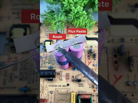Stick a little flux paste for fast welding, safe and firm #soldering paste #18650 lithium battery