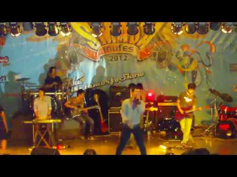Hackers24 - Iris (Live MUFES SMASA 2012)