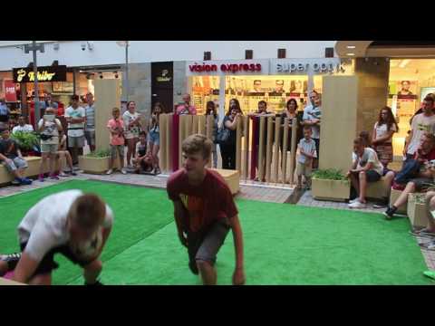 Kuba Różycki vs Krzysztof Kazanowski |1/8 battle| FreestyleBros cup 2016 II przystanek