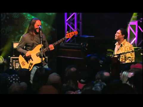 The Derek Trucks Band - Voices Inside (Everything is Everything)/Fat Mama [Live]
