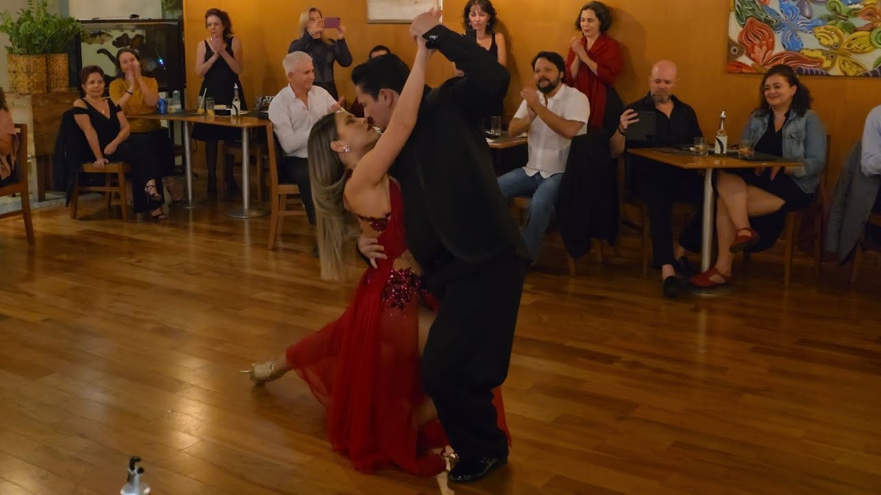 Juliano Andrade & Paula Emerick (1/3) - Milonga Al Compás del Corazón - 10 anos