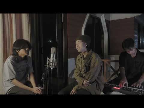 DAVIDBOIE - ชุดแต่งงาน Ft. VAREEONE [LIVE SESSION]