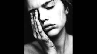 BLONDE REDHEAD** LOVE OR PRISON**