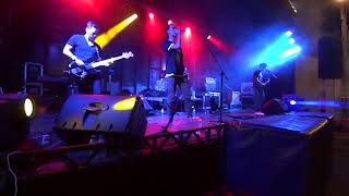 Alice In Chains - No Excuses, played by Behind The Noise