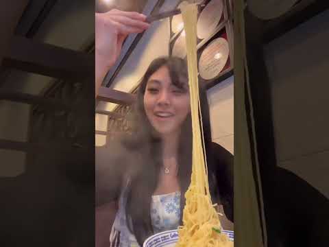 Comida de Hong Kong 🇭🇰 Macarrão Tsim Chai Kee Wonton 🍜 #travel #travelvlog #food #hongkong #hkfood