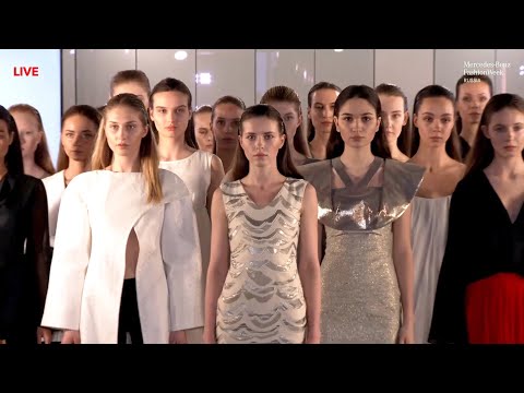 Semiletova Fall/Winter 2021 Runway Show | Mercedes-Benz Fashion Week Russia | VRAI Magazine