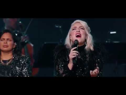 Aquel que está en su trono .new Wine