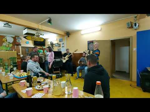 Ansambel Jarica- Kje mamici bi rož nabral (Lojze Slak)