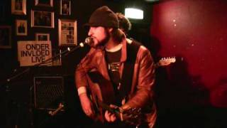 Steve Savage feat. Lukas Batteau - Tell Me A Lie (Live) (Griffin House)