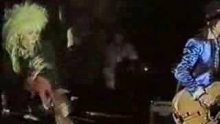 Hanoi Rocks - Up Around the Bend [1984]