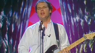 Christopher Cross - All Right / Pingüino Rodríguez (Official Video) [Remastered HD]