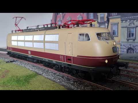 BR103 Spur1  Märklin 55103 mit ESU XL 5.0 und neuen Pantographen