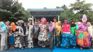 Download lagu Parade Busana SMAN 1 Cerenti dari Bahan Daur Ulang mp3 Download lagu Parade Busana SMAN 1 Cerenti dari Bahan Daur Ulang mp3