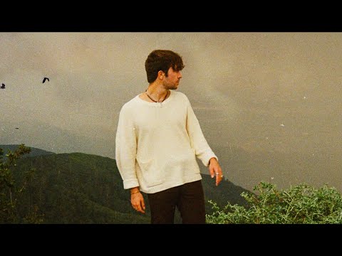 Christian French - meet me at our spot (lyric video)