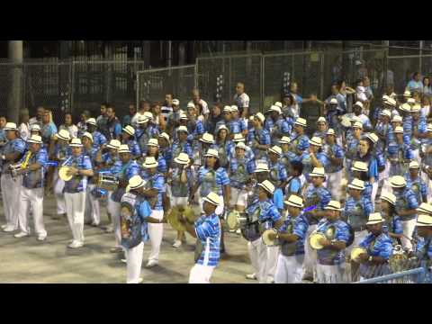 Esquenta da Bateria da Caprichosos de Pilares 2013.