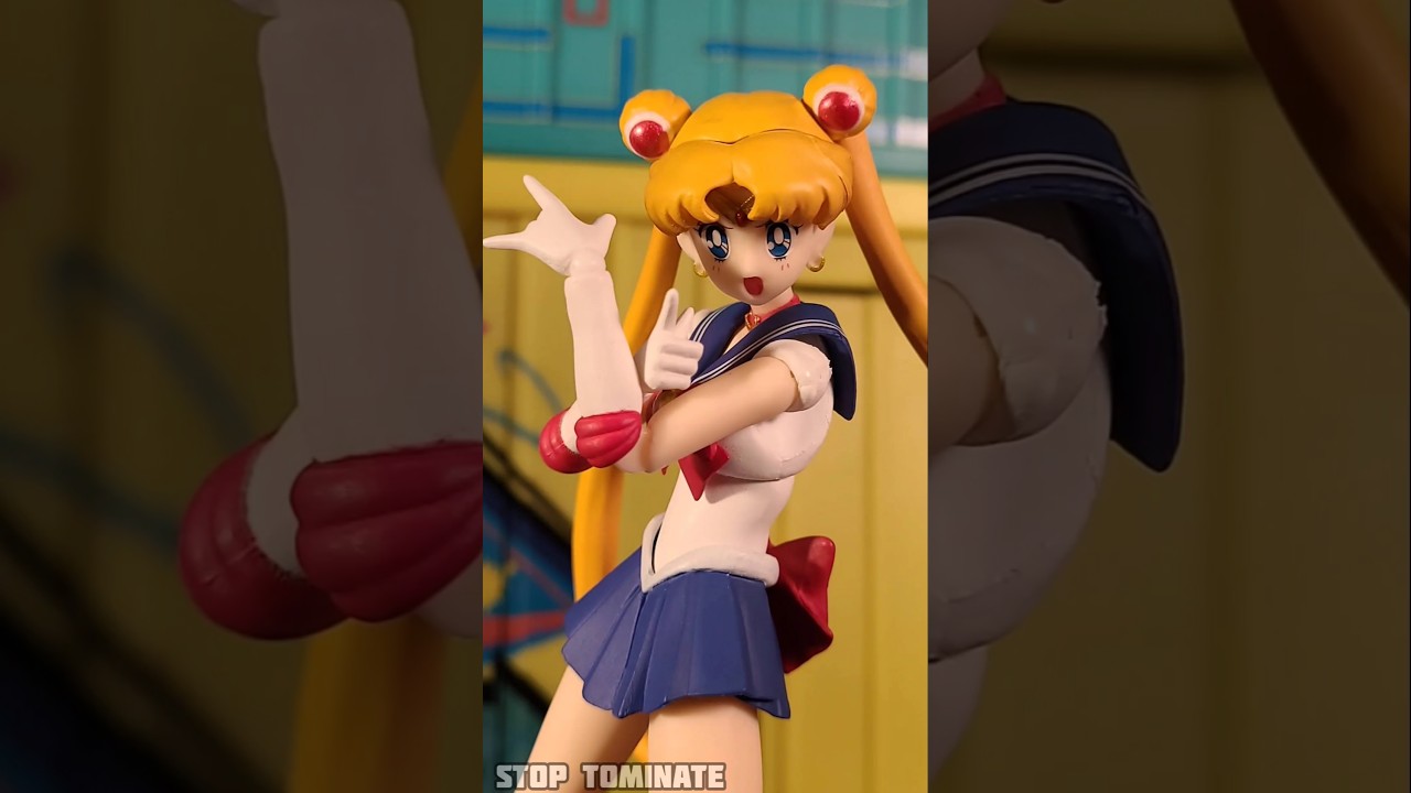 Sailor Moon plays video games. #stopmotion #shfiguarts #usagitsukino