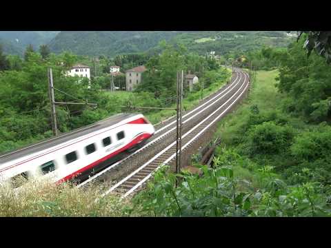ETR460 IN LIVREA FB TRANSITA IN CURVA A RIGOROSO (AL) 7 - 6 - 2018