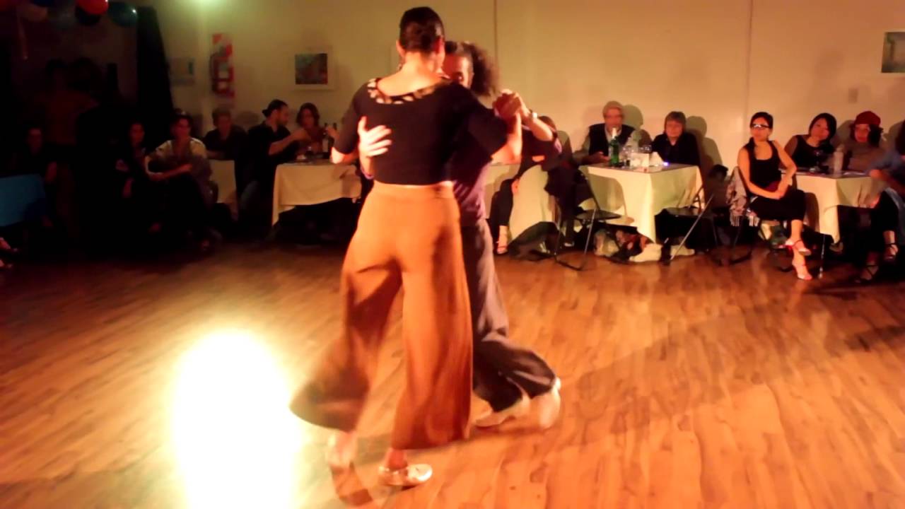 Katrin y Jorge @ Dos Orillas -  Flor del mal / J.D'arienzo - Echagüe [22-07-2016]