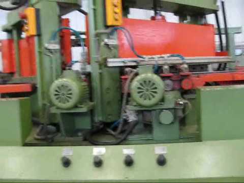 Full automatic transformer lamination cut to length line with step-lap function