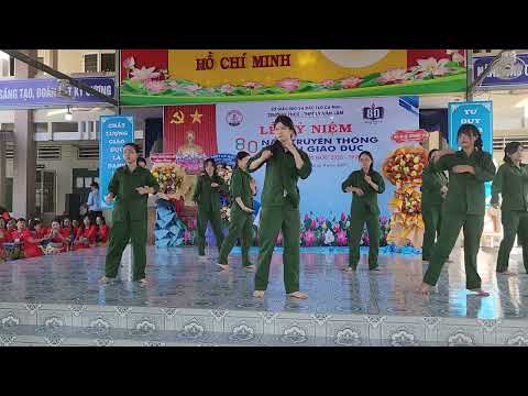 Văn Nghệ Ngày Khai Trường