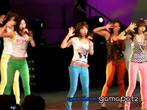 [FANCAM] 090509 SNSD - Girl's Generation @ HB09