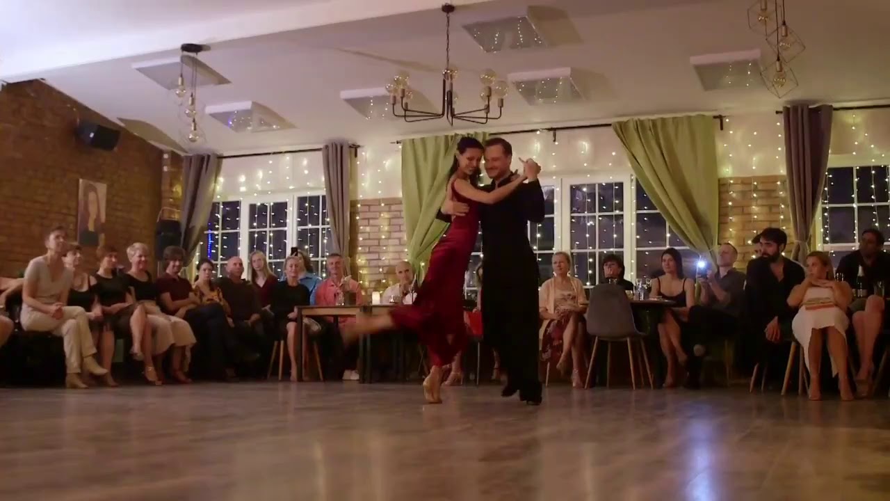 Mikhail Tchudin - Elvira Kashkarova, 2-4, Sentimental, 24.09.2020