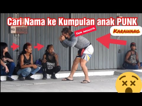 prank-c4ri-orang-ke-kumpulan-an4k-punk
